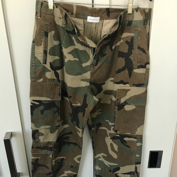 JOHN ELLIOTT CARGO PANTS - Picture 1 of 4